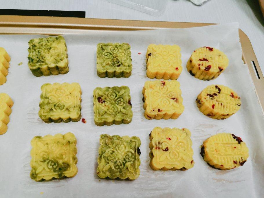 蔓越莓绿豆糕