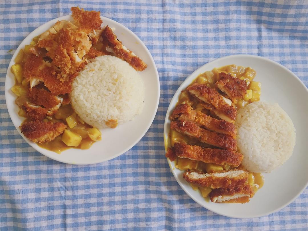 炸鸡排咖喱饭