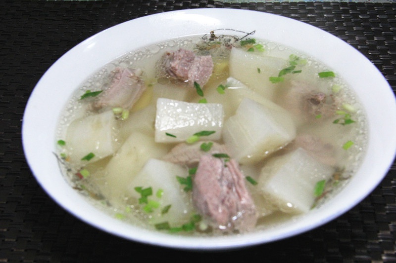 萝卜排骨汤