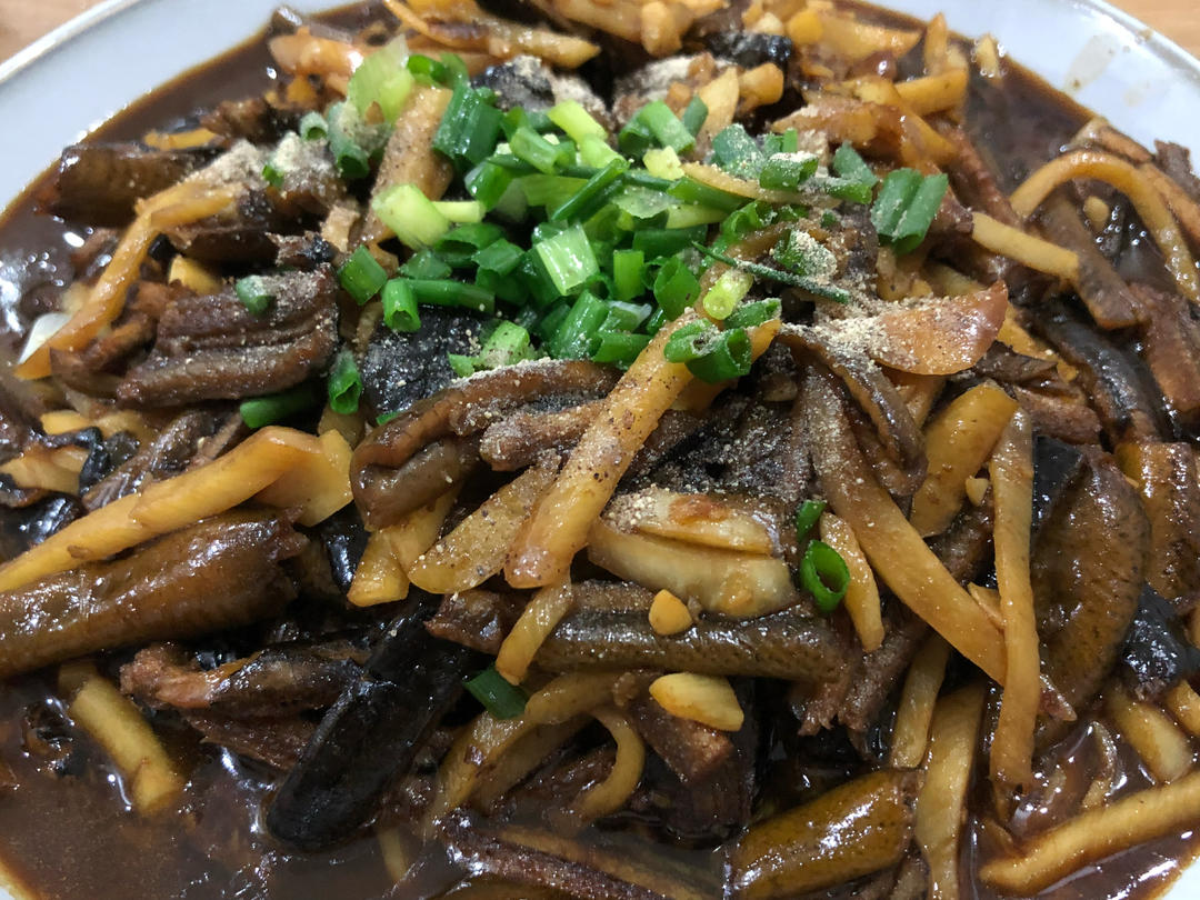 【练塘茭白炒鳝丝】茭白尝鲜正当时， 米其林一星的秘密藏不住了！