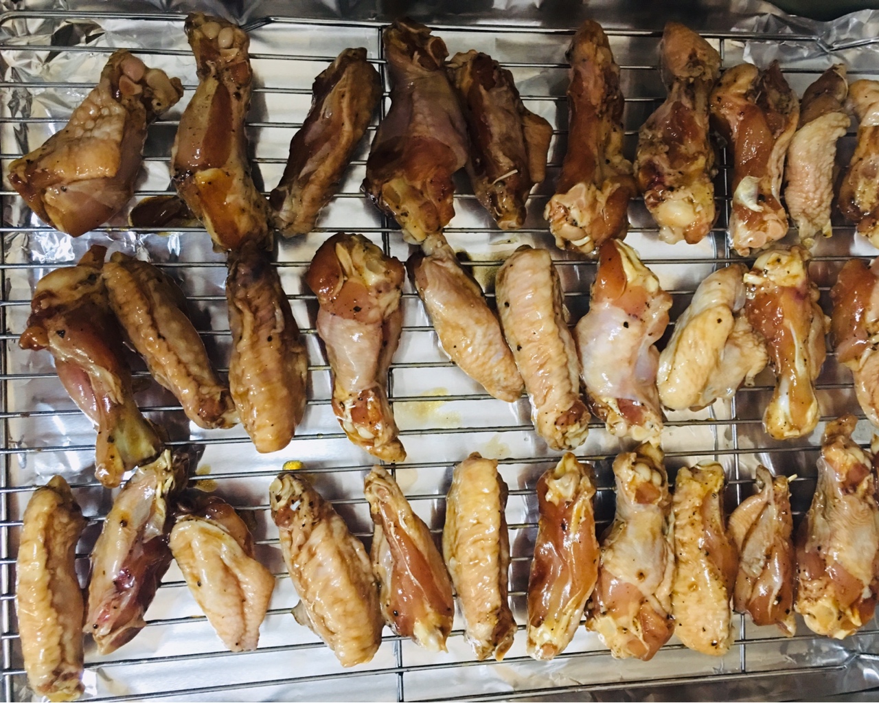 吮指黑椒鸡翅（烤箱版）-派对最受欢迎的肉肉的做法 步骤5