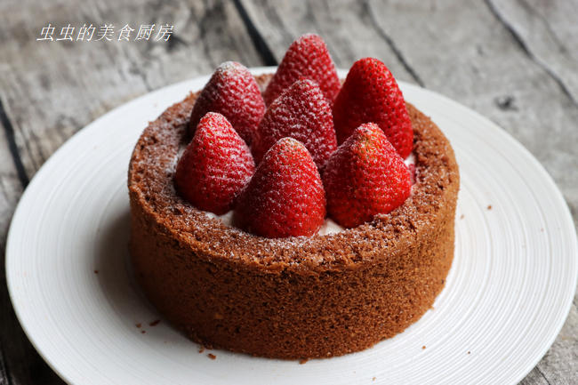 草莓巧克力海绵蛋糕