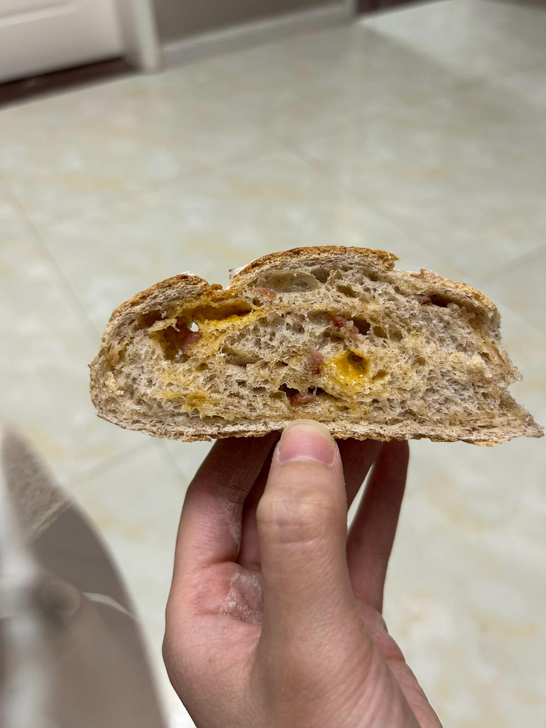 香喷喷的全麦培根面包