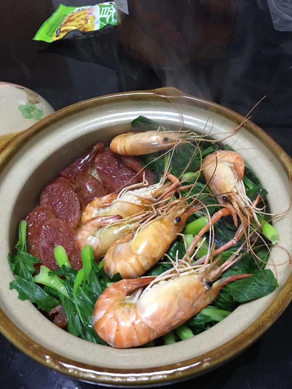 香肠煲仔饭