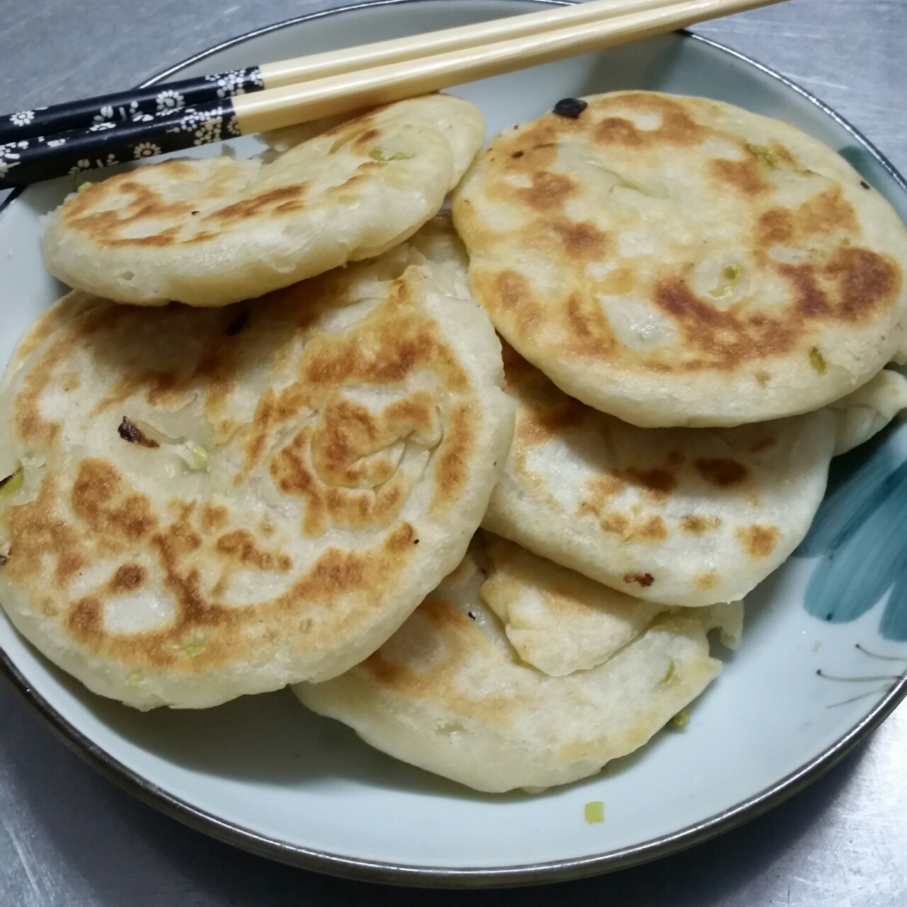 家常葱油饼
