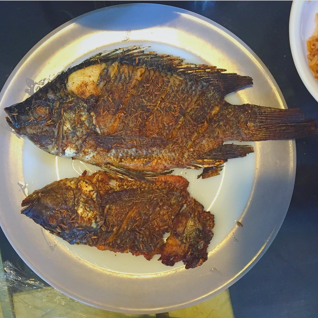 焦香烤鱼