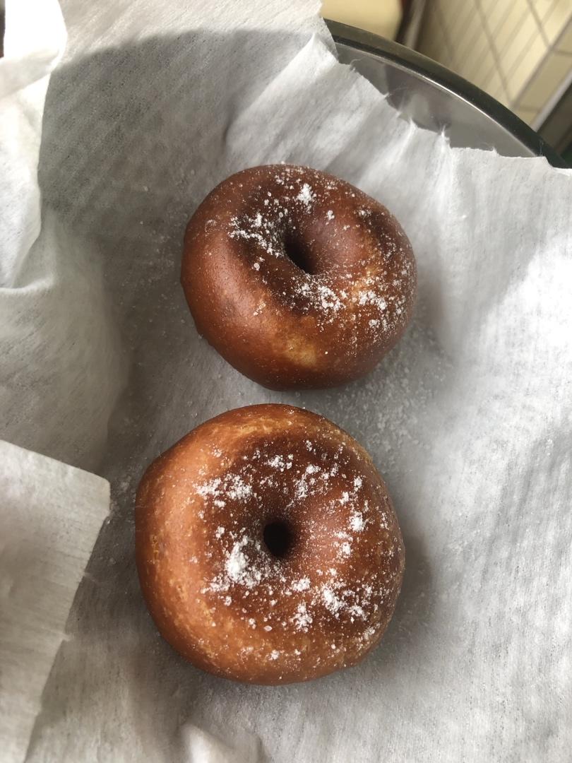 🍩超快手一小时低糖无需烤箱的甜甜圈（详细视频）