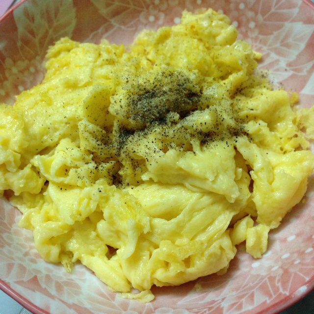 美式炒蛋 scrambled eggs