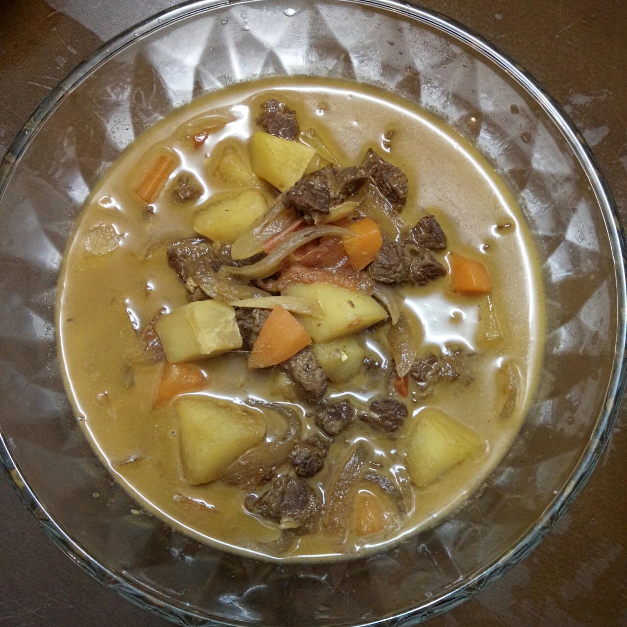 胡萝卜土豆烧牛腩