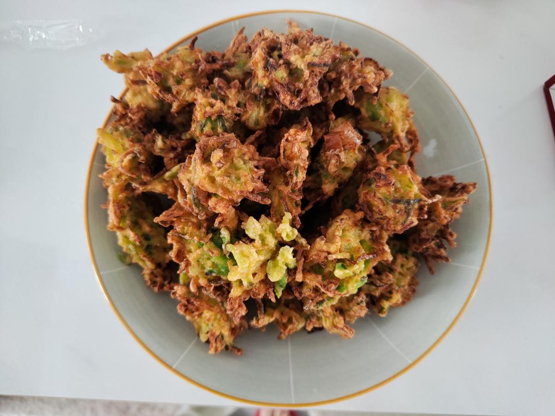 炸萝卜丸子（潍坊名吃）