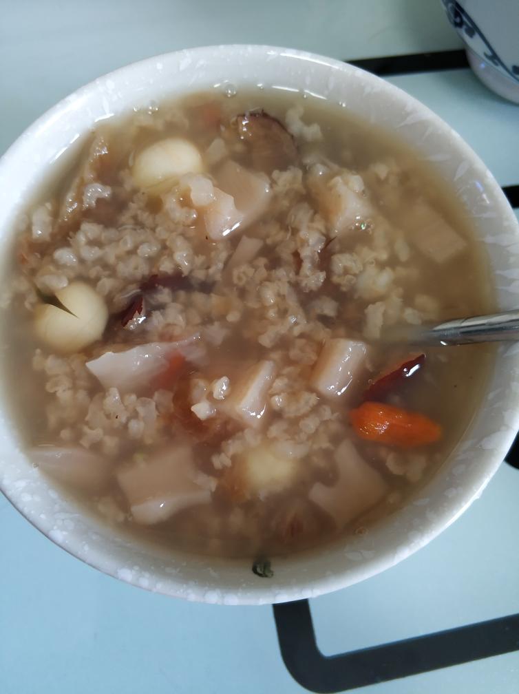 红枣莲藕粥的做法