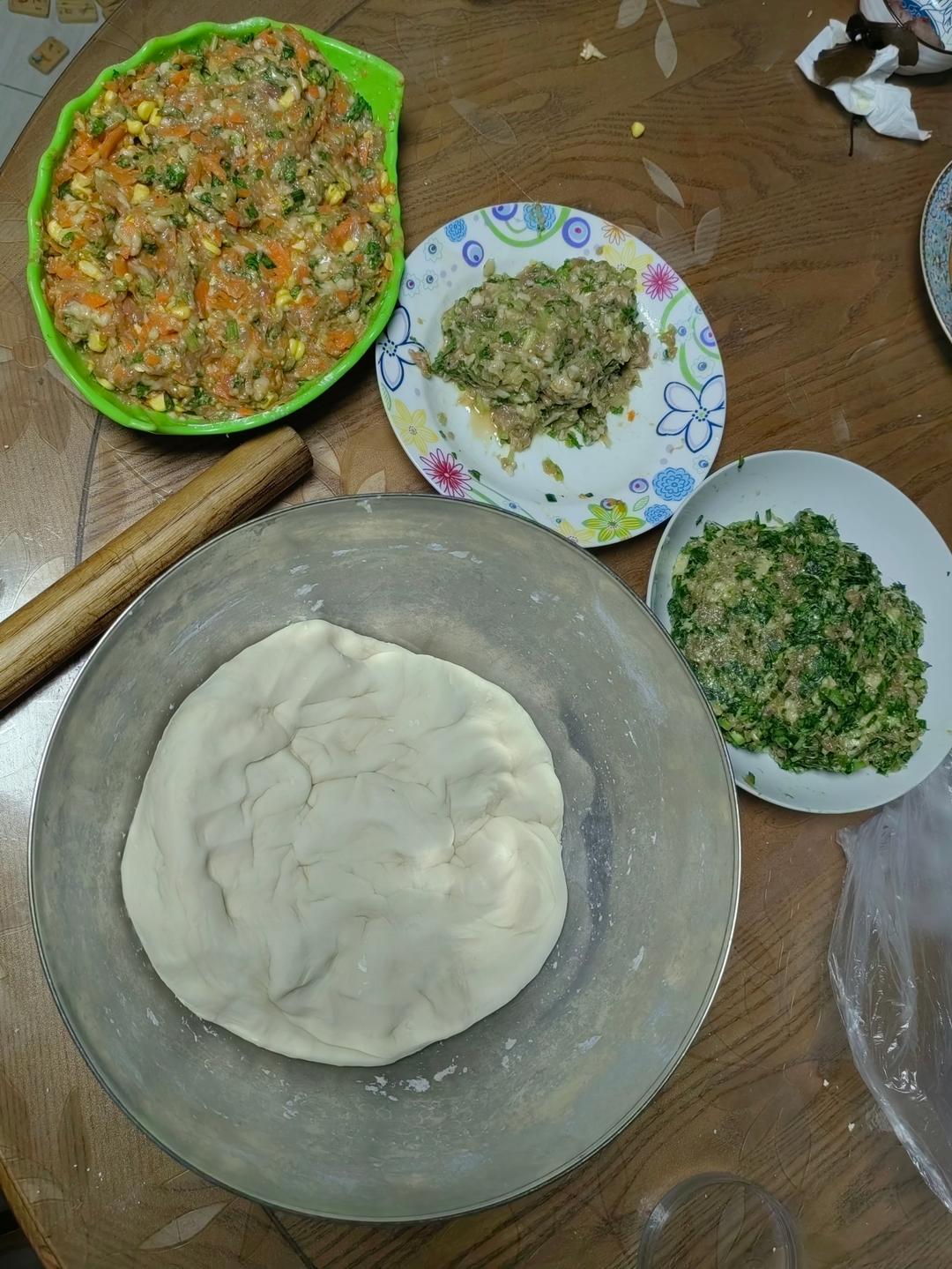 手工揉面三分钟，又韧又薄又好包的饺子皮