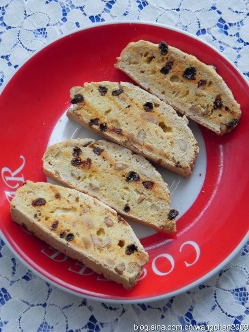 花生葡萄干意式脆饼的做法