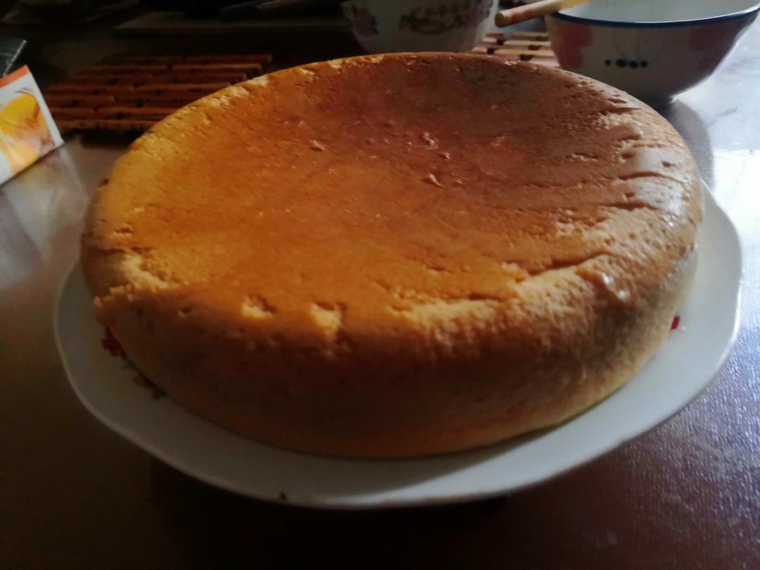 没有蛋腥味的电饭煲蛋糕（糖+蜂蜜）