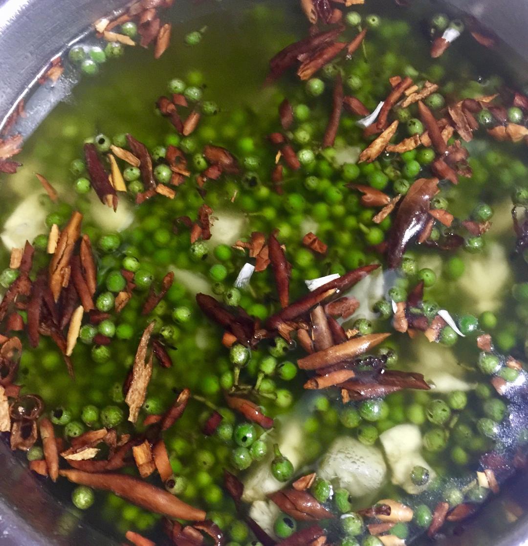 自制天然山胡椒油木姜子油