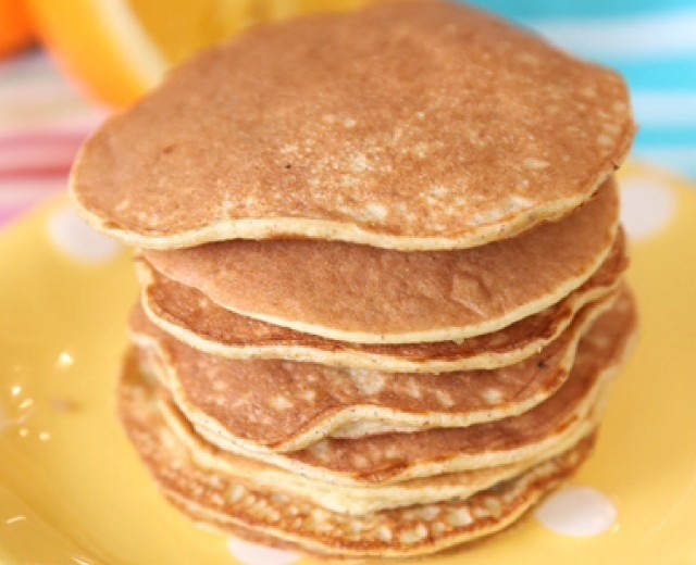 健康香蕉pancake(无油无面粉无香料)