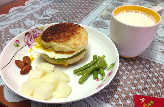 Eggs Benedict 班尼迪克蛋