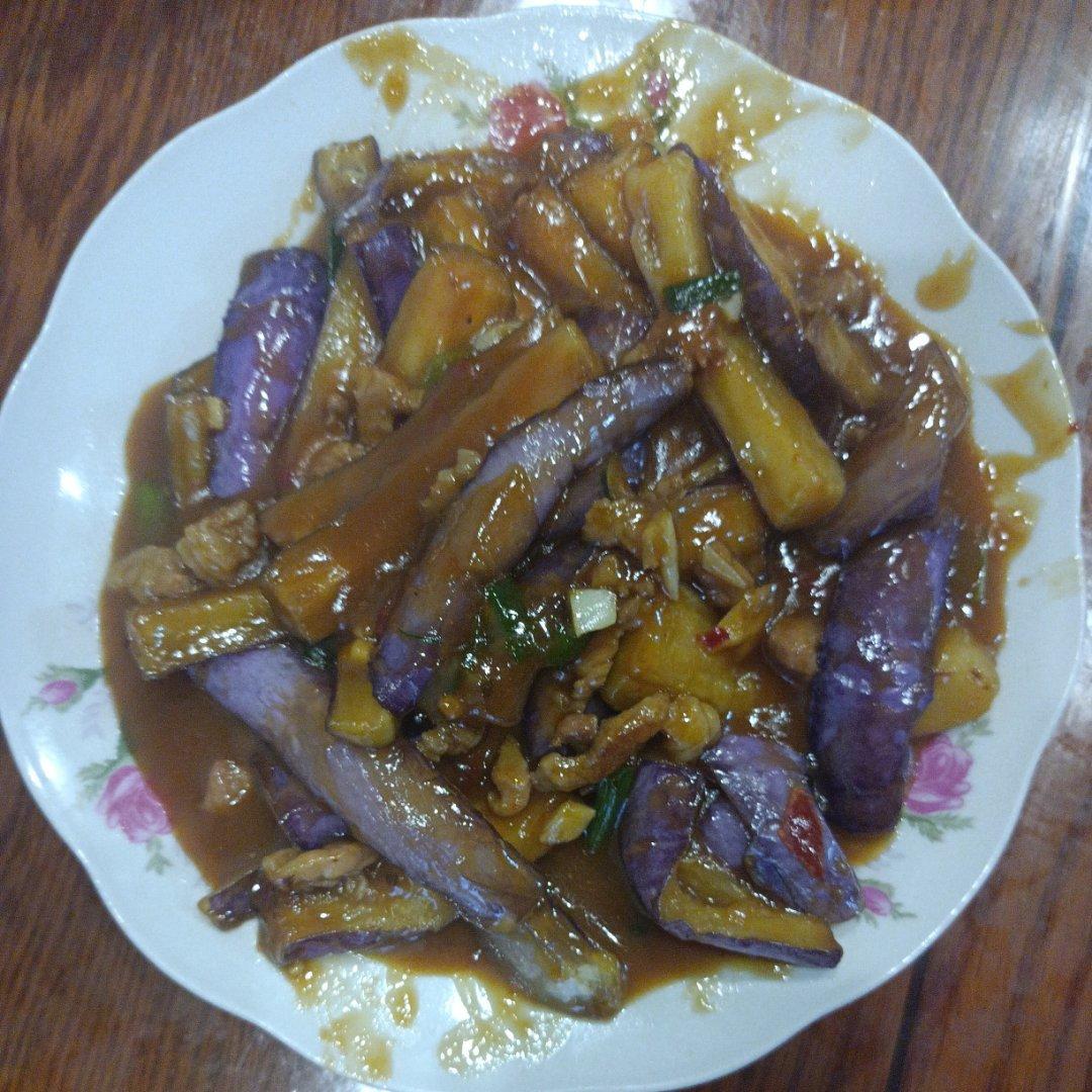 开胃下饭菜！巨简单的家常鱼香茄子煲