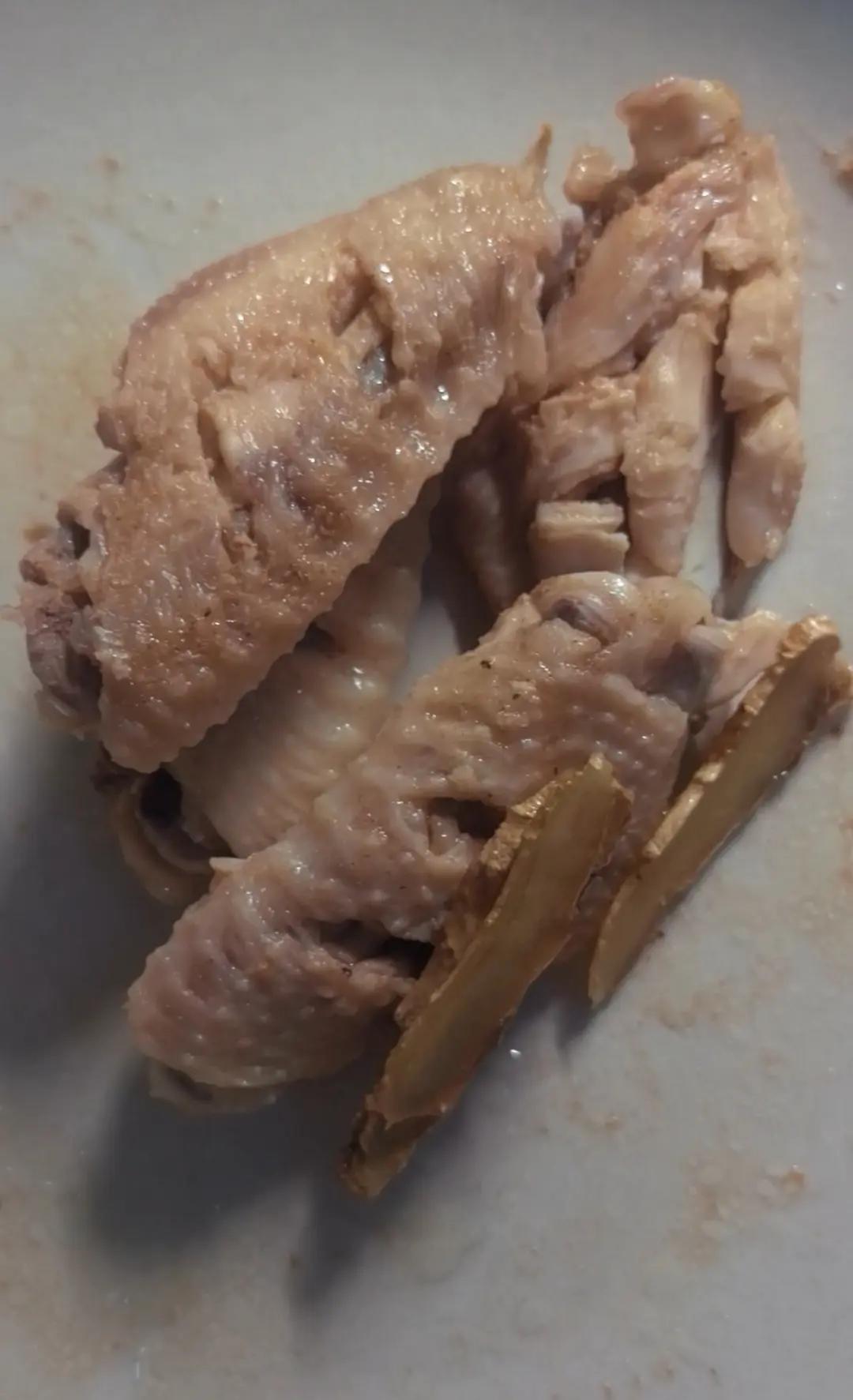 盐焗鸡翅