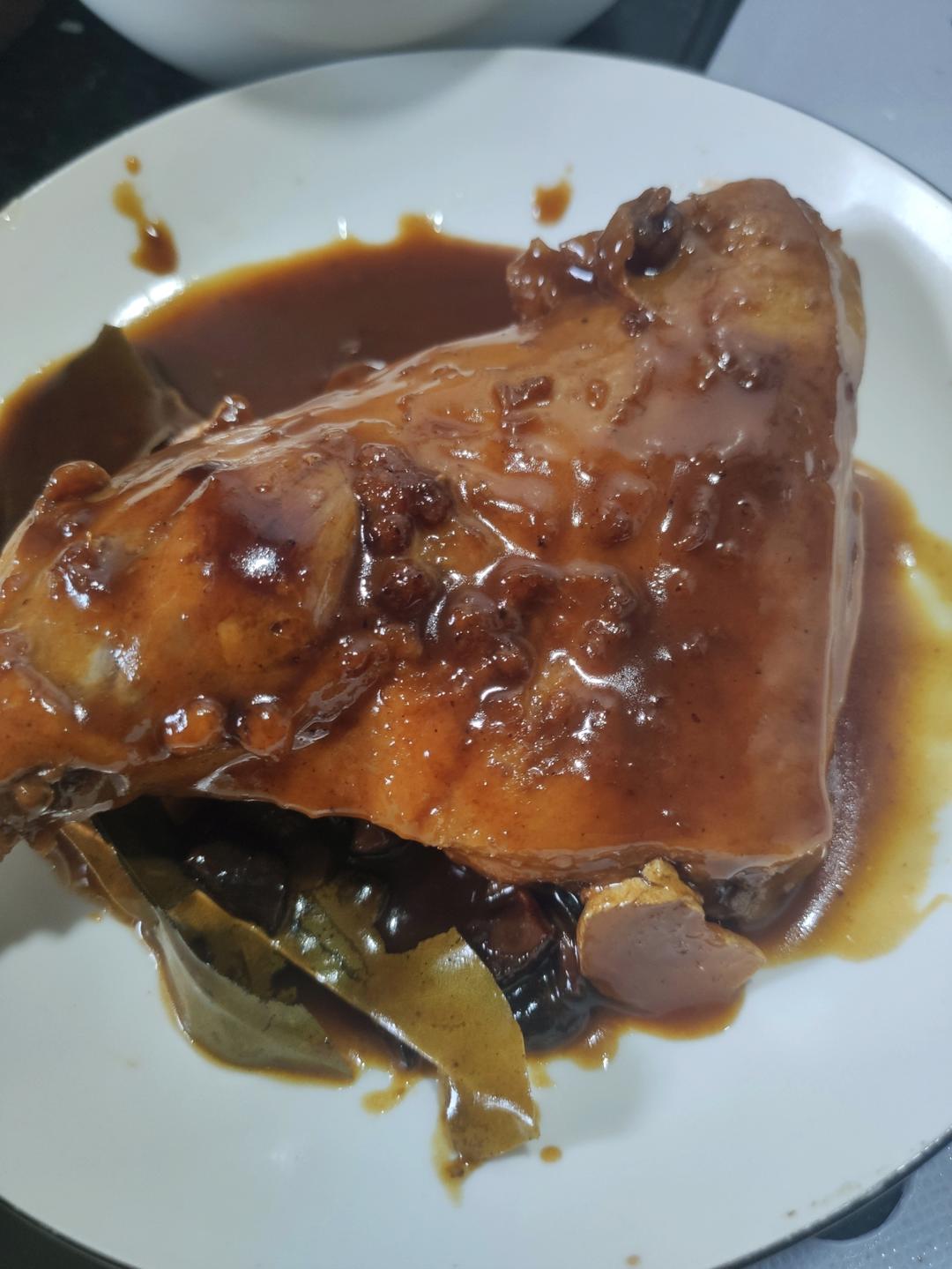 鸭腿这么做，一口气吃两个都不够😍