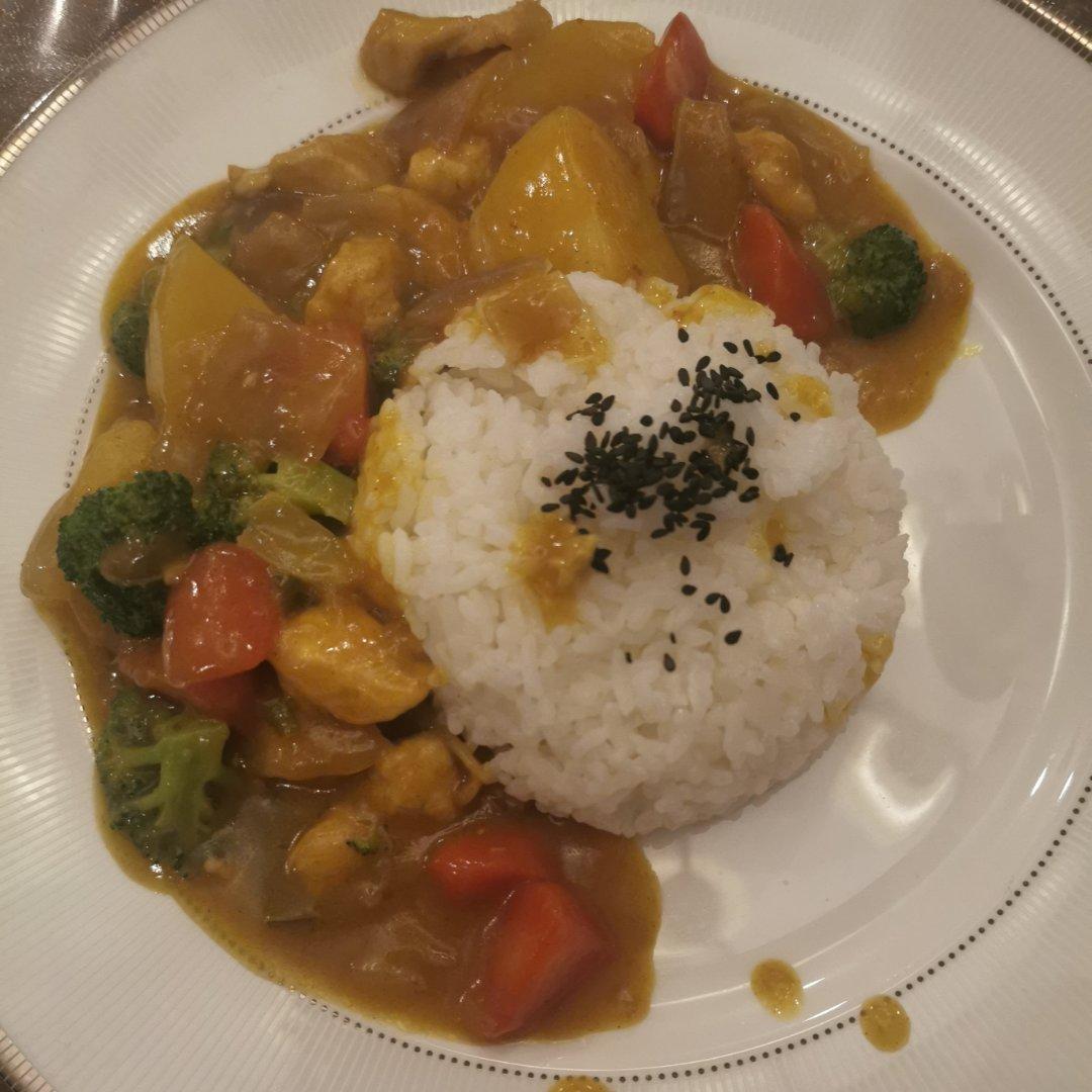 零失败日式咖喱鸡肉饭！！最正宗日本家庭做法！简单又好吃！