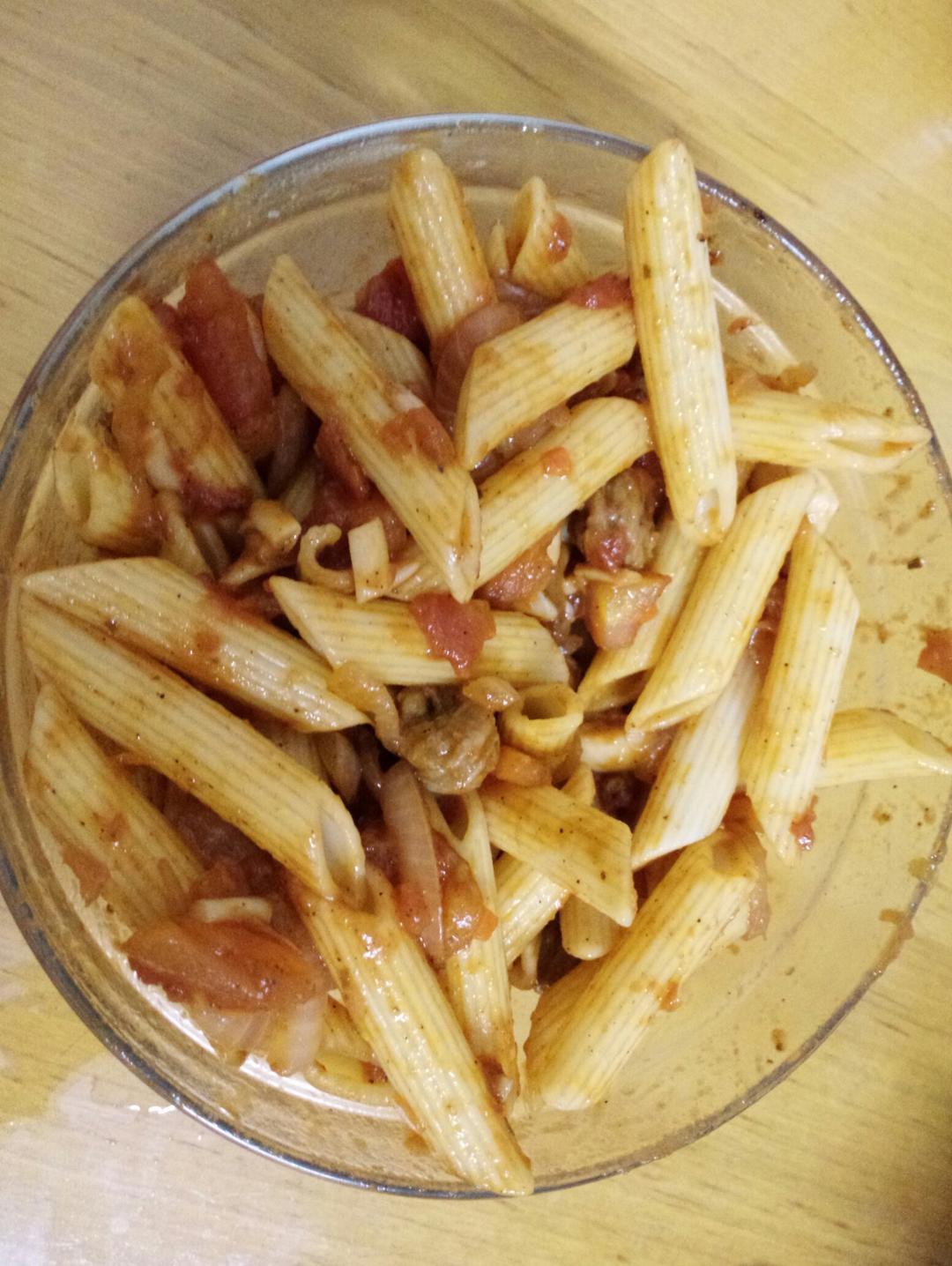 芝士肉酱焗意面
