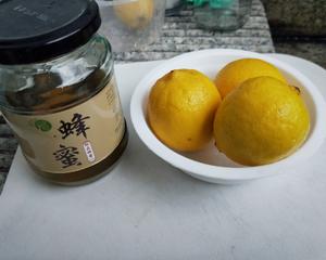 蜂蜜柠檬🍋的做法 步骤1