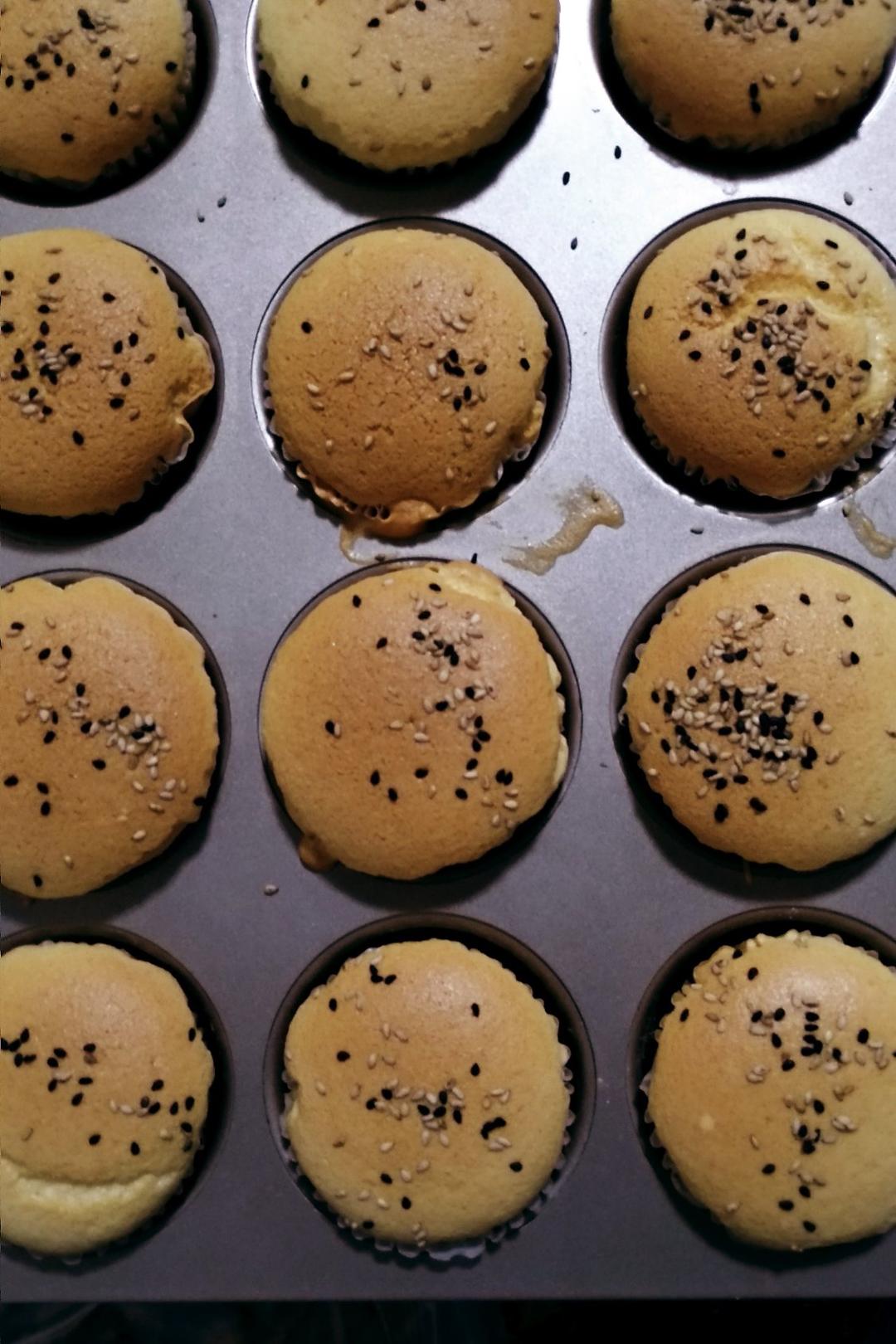 不回缩杯子蛋糕cupcake