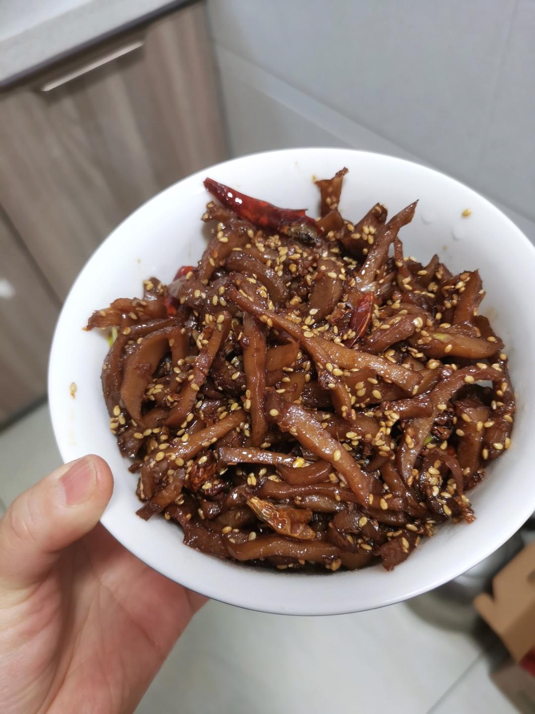 宫廷秘制炒咸菜，老佛爷也爱吃的平民御膳，比肉还香