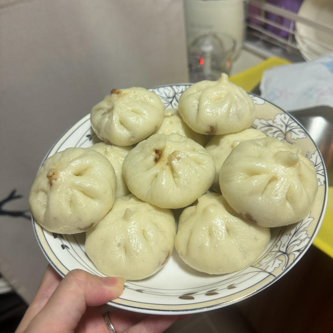 小笼包（秒杀市面上小笼包店的做法）