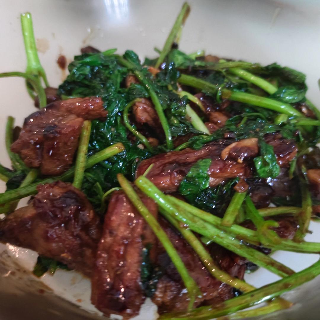 香菜牛肉