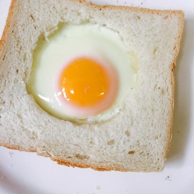 煎荷包蛋（煎鸡蛋，多种早餐搭配）的做法 步骤5