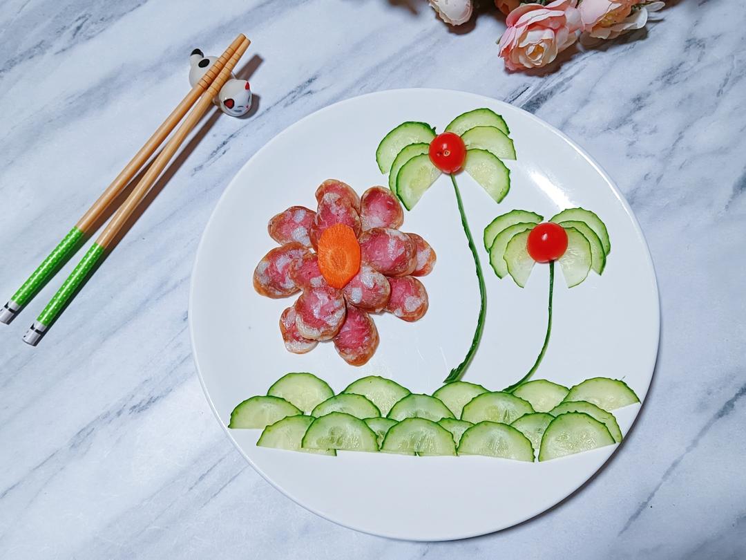 辰辰妈8665做的黄瓜腊肠拼盘简单快手