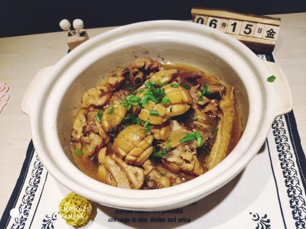 鲍鱼鸡煲
