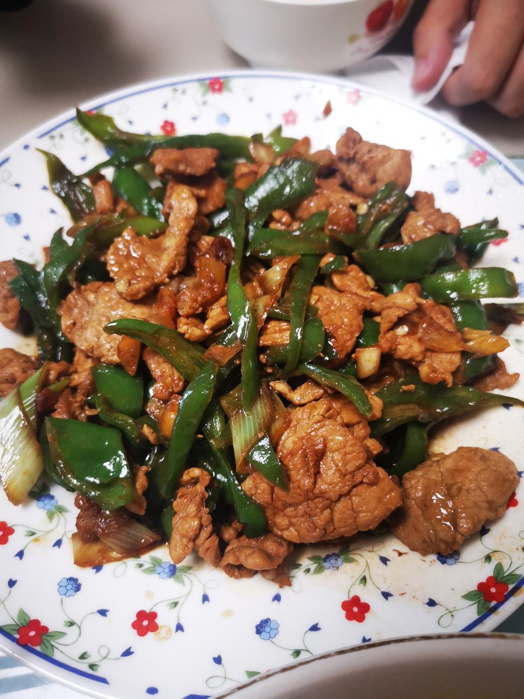 超下饭 ！小炒肉（辣椒炒肉）