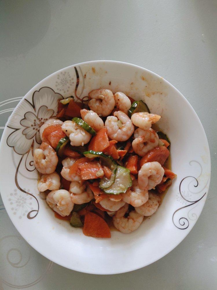 黄瓜胡萝卜虾仁