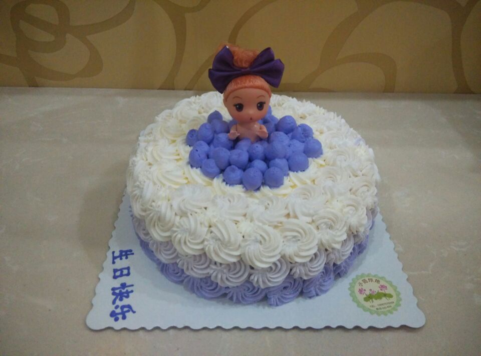 草莓鲜奶油蛋糕