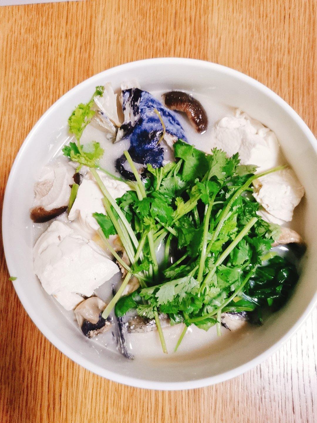 鱼头豆腐汤
