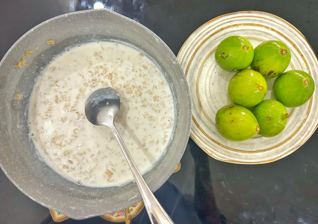 煮牛奶燕麦片（好吃的小技巧）