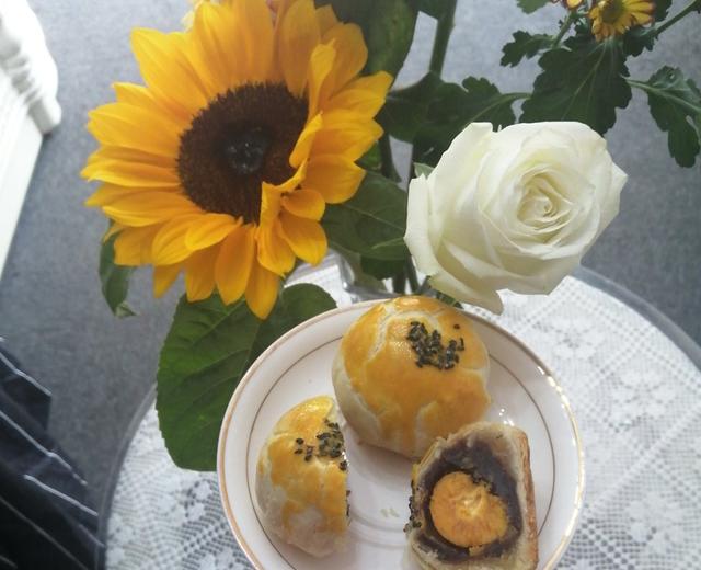 蛋黄酥(玉米油大包酥版)的做法