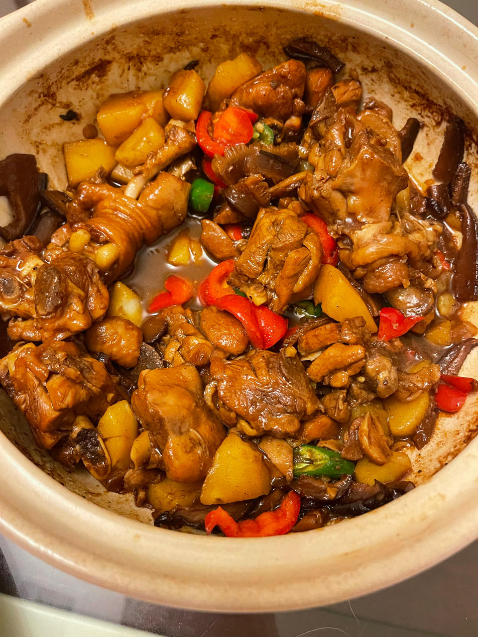 蛋小猫警长做的简单又好吃的黄焖鸡