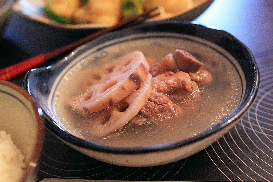 莲藕排骨汤