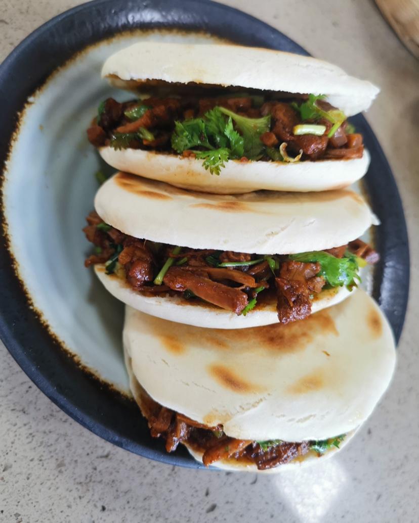 腊汁肉夹馍