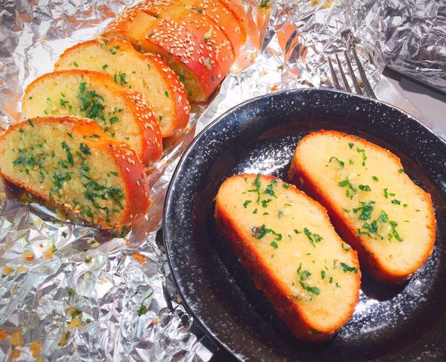 最好吃的蒜蓉面包|从面包做起|Homemade Garlic Bread from Scratch-The Best Garlic Bread You’ll Ever Eat的做法
