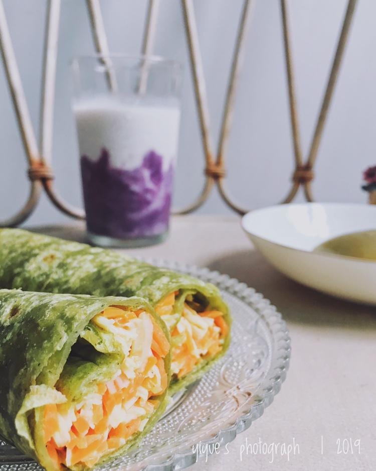 胡萝卜蟹柳丝温沙拉【健康小食】