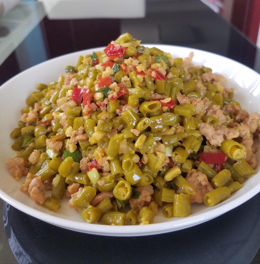 酸豆角炒肉末