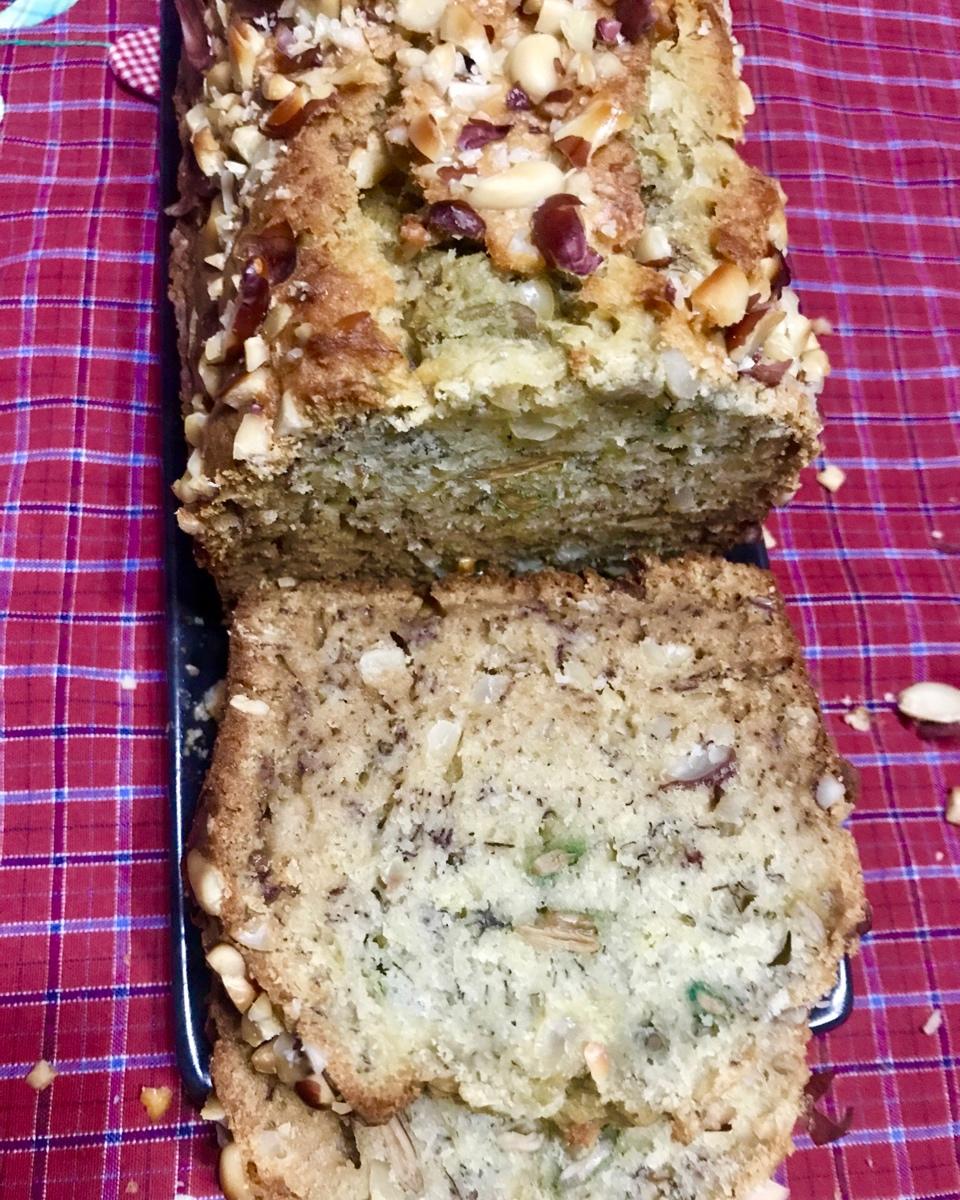 星巴克香蕉核桃蛋糕（starbucks banana walnut bread）