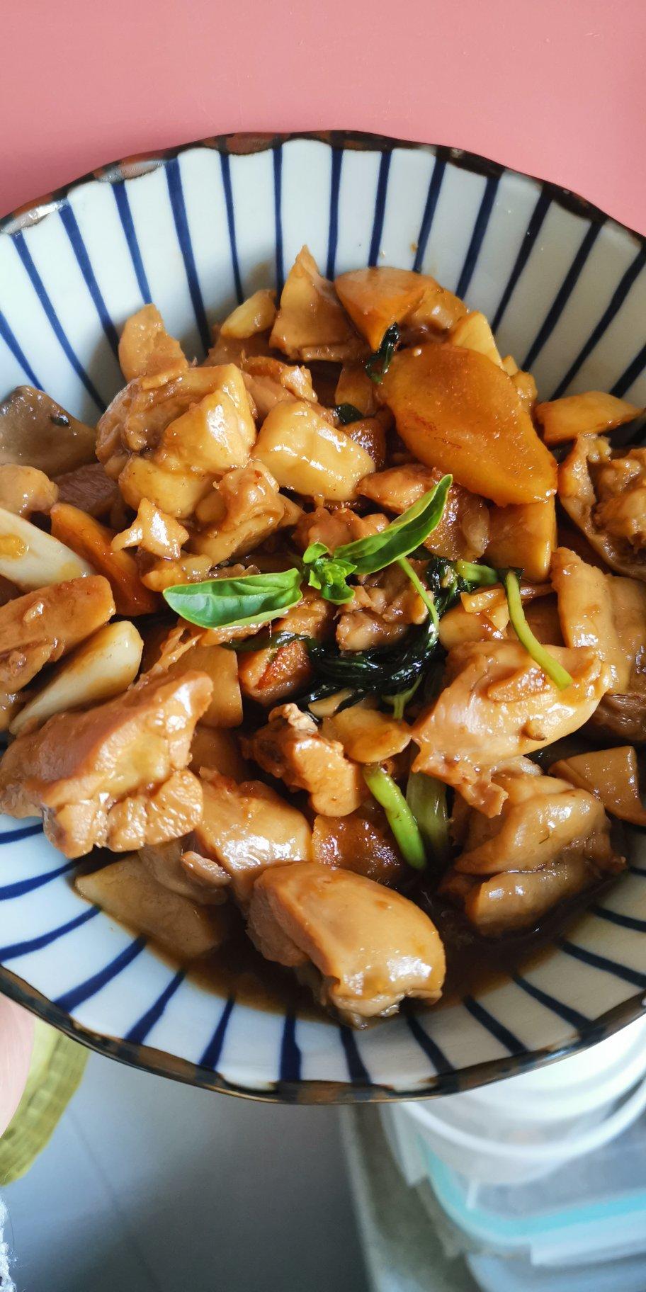 台式三杯鸡（台湾阿基师正宗版）