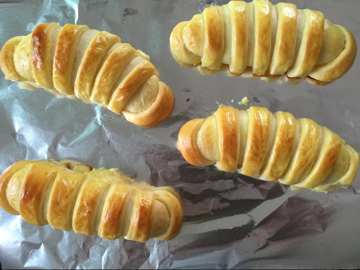 毛毛虫肉松面包