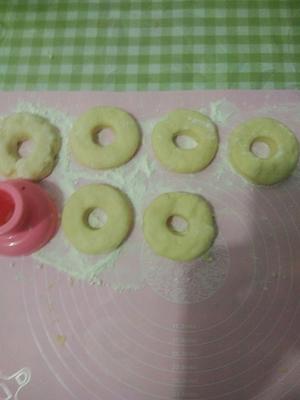 甜甜圈的做法 步骤5